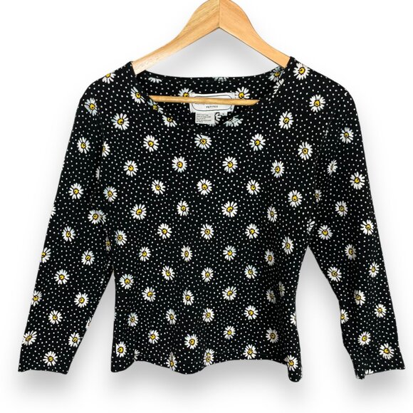Vintage 90s Daisy T-Shirt Petite Small‎ Black Retro Twee Floral Knit 100% Cotton - Picture 1 of 11